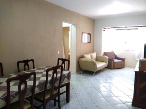 Apartamento quadra mar